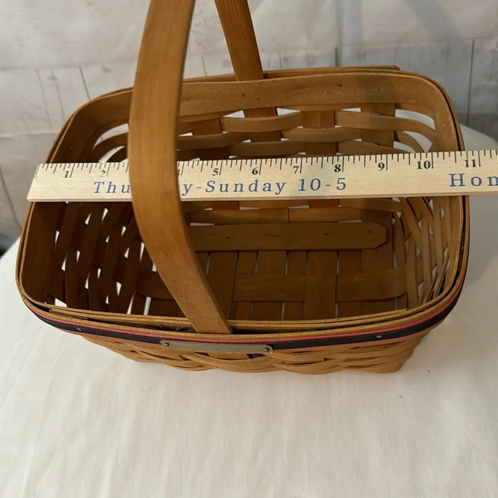 Longaberger 2007 Design a Basket Muskingum College 2007-2008 Medium Size Basket